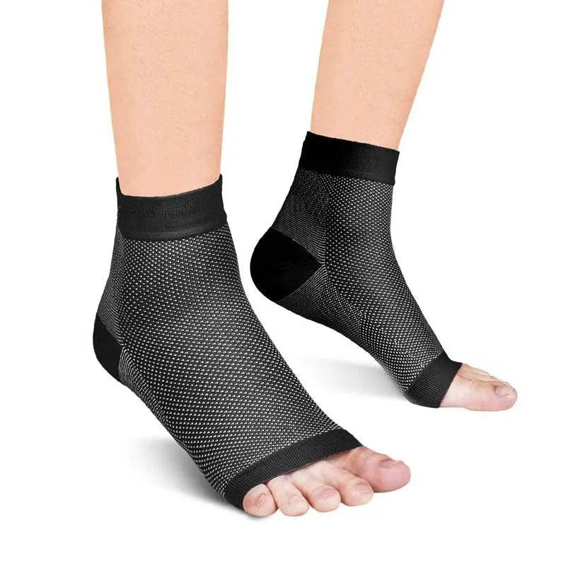 SUCCORO™ Neuropathy Compression Socks: Reducing Swollen Ankles and Feet